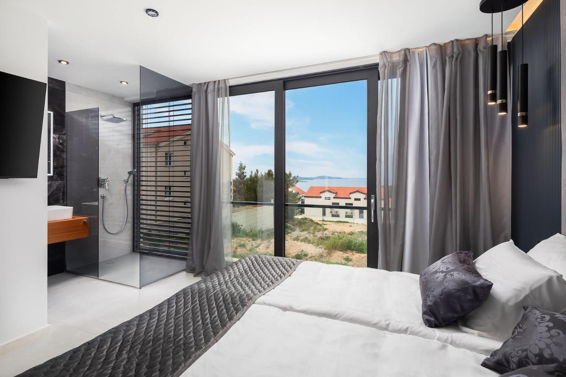 Villa Royale With Shared Pool Hvar Town Exterior foto